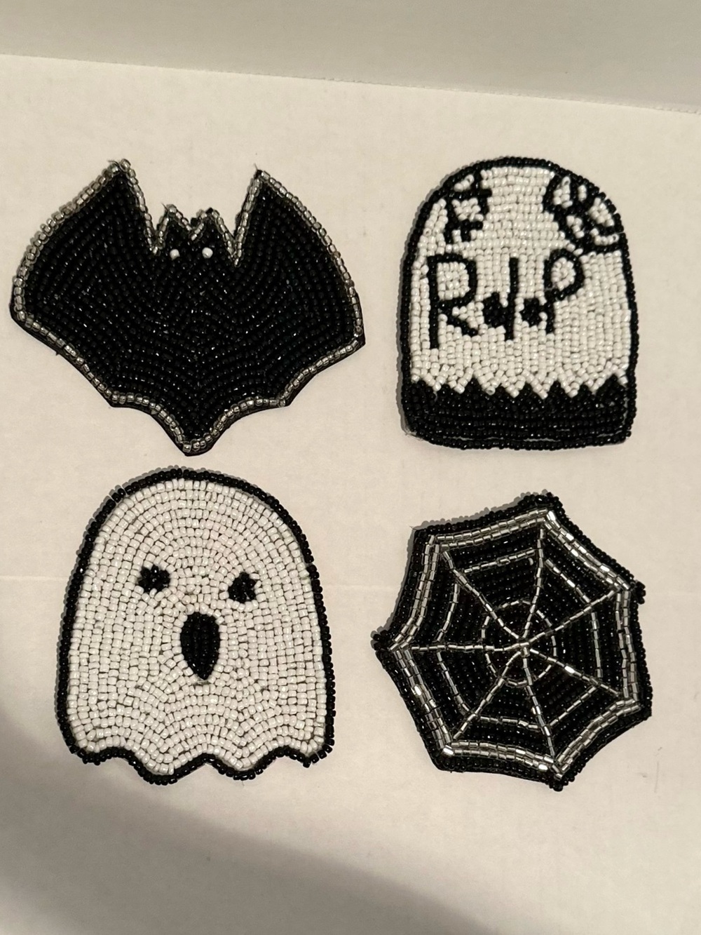 Tiramisu NWT 4Pk RIP Assorted Halloween Beaded Coasters